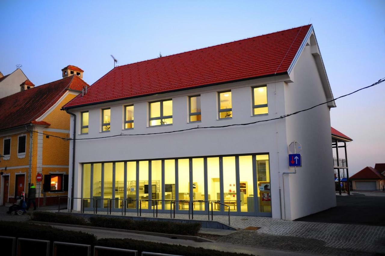 Hostel Ormoz Exterior photo